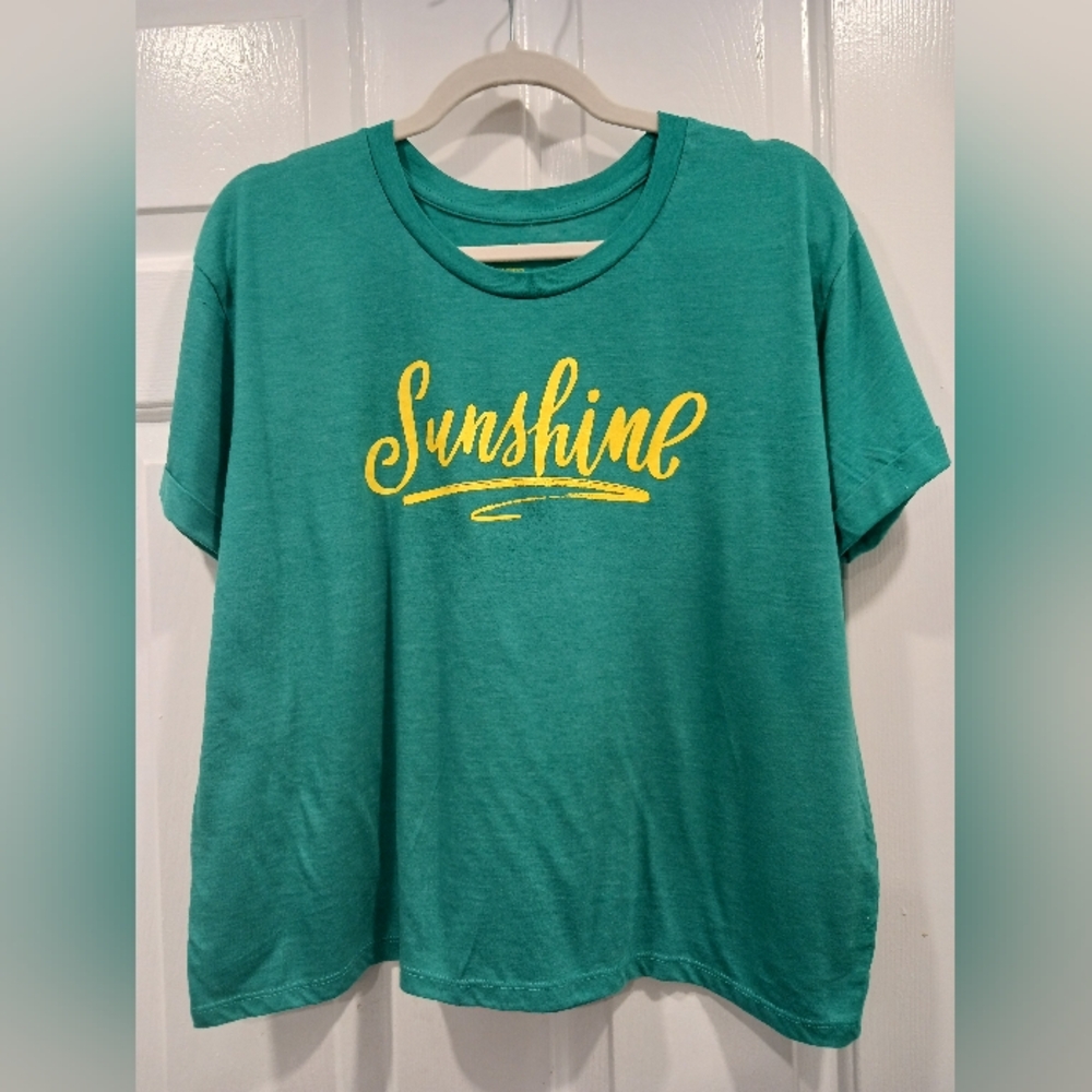 Natural Life Teal Sunshine Cropped T-shirt L